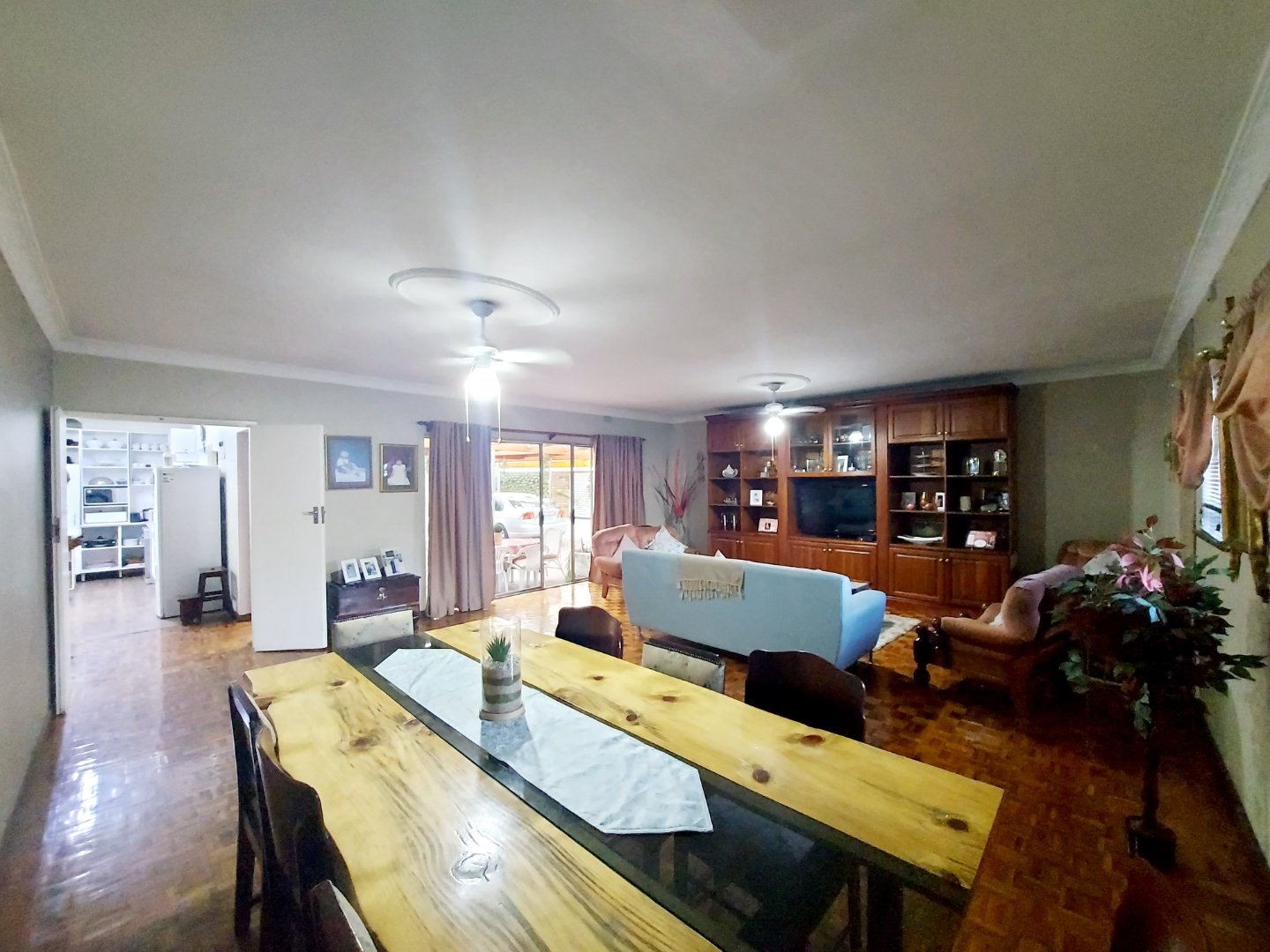 5 Bedroom Property for Sale in Surrey Estate Western Cape
